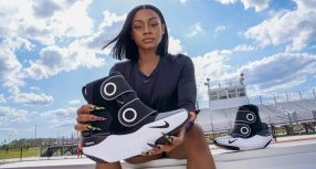 Nike и Hyperice сделали кроссовки Hyperboot, которые помогут разогреться перед тренировкой