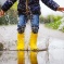 Ігри в дощ: як обрати ідеальні резинові чоботи для вашого хлопчика