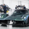 Поставки Aston Martin Valkyrie задерживаются из-за проблем с электроникой