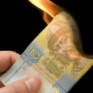 Украина стала лидером в обесценивании национальной валюты - исследование