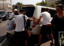 В Одессе горожане своими силами пытались избавиться от автохама у "Привоза"